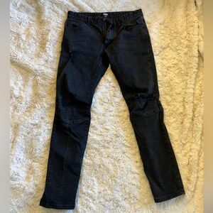 FBRK Men’s Distressed Black Jeans